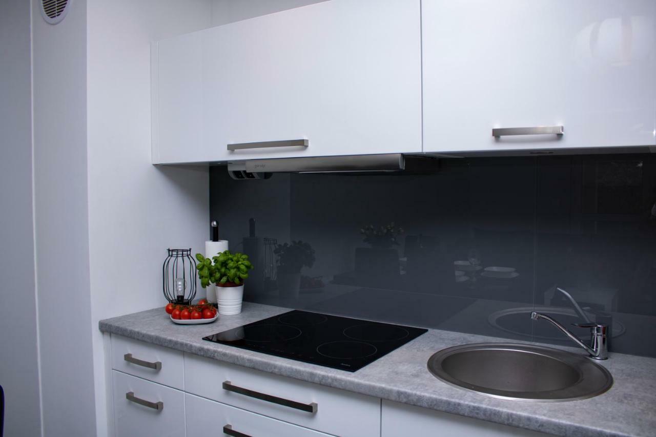 Apartament Z Ogrodkiem Trzęsacz Eksteriør bilde