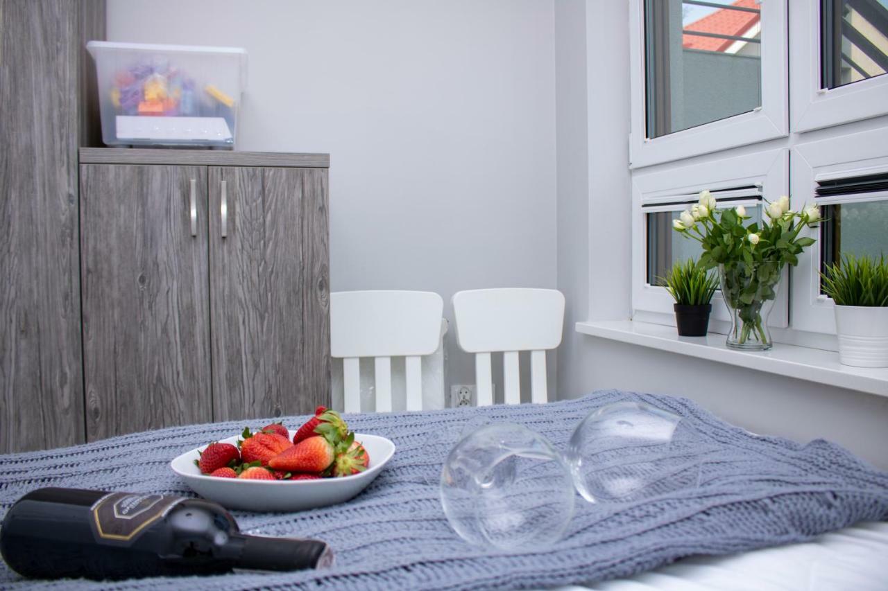Apartament Z Ogrodkiem Trzęsacz Eksteriør bilde