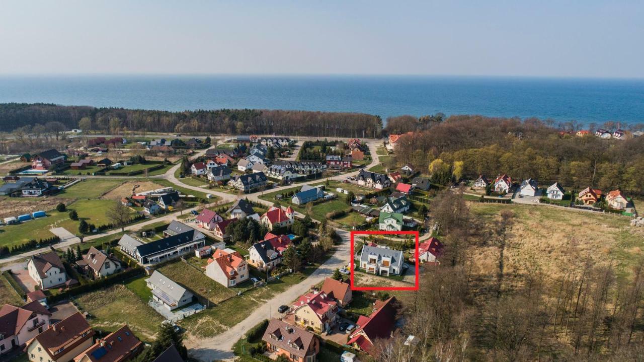 Apartament Z Ogrodkiem Trzęsacz Eksteriør bilde